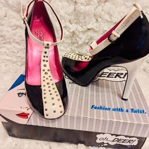 Oh Deer Black and white studded pumps